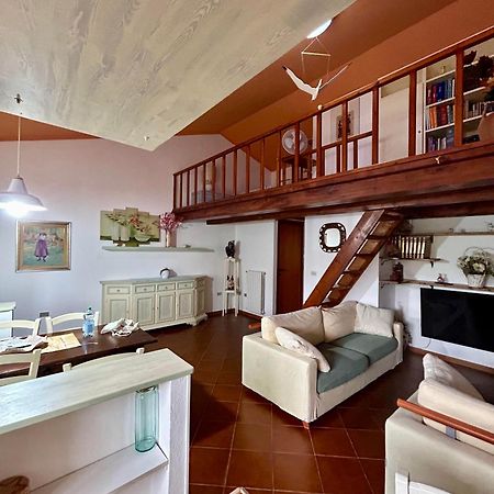 Amazing House 10 Min By Car From The Beach Olbia Exterior photo